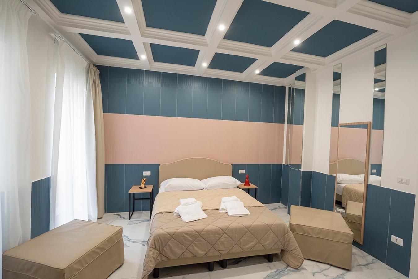 Greros H. Rooms Napoli Centro By Clapa Group Dislocated Hospitality Buitenkant foto