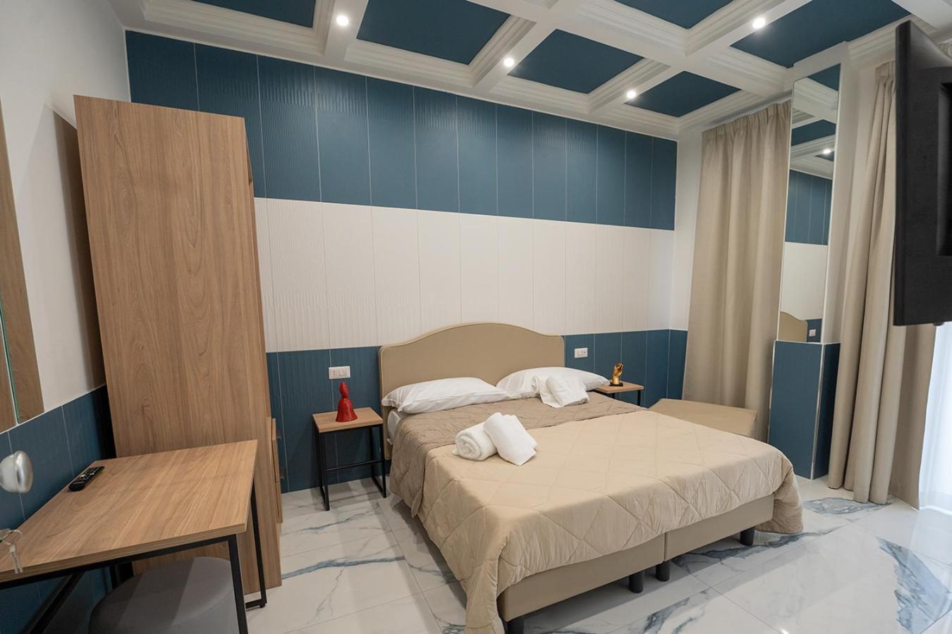 Greros H. Rooms Napoli Centro By Clapa Group Dislocated Hospitality Buitenkant foto